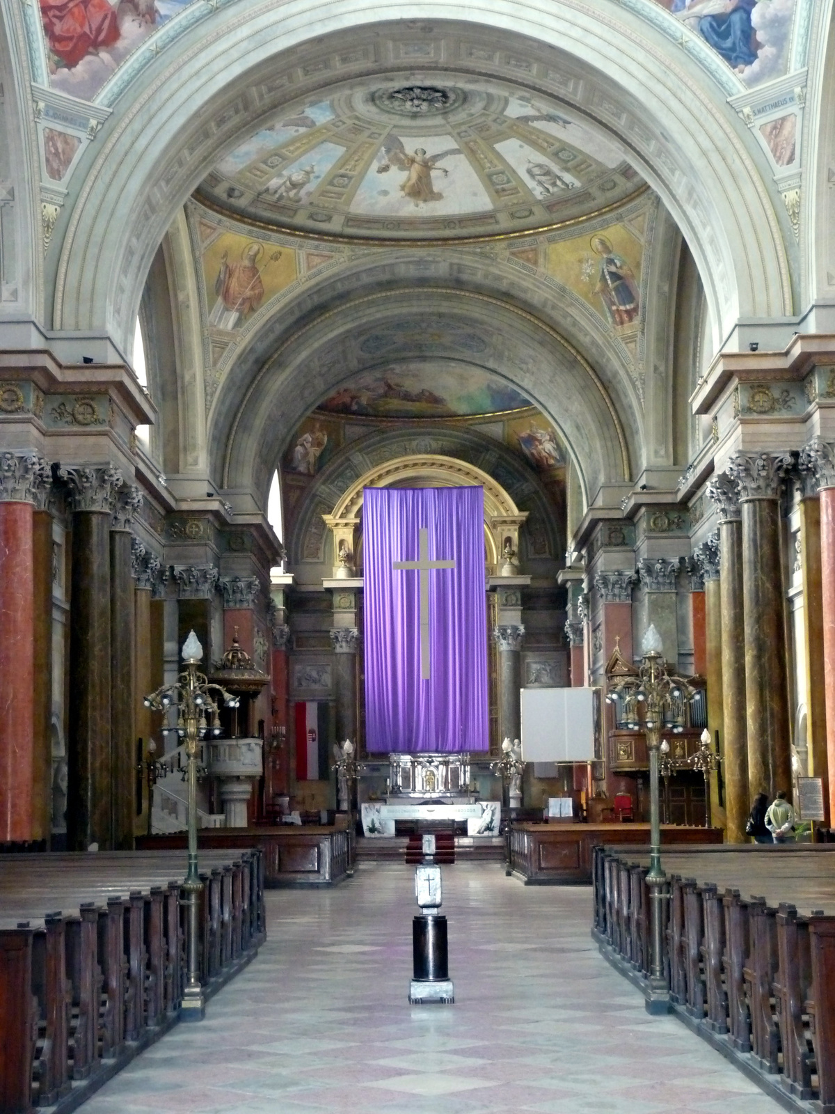 Bazilika (4.)