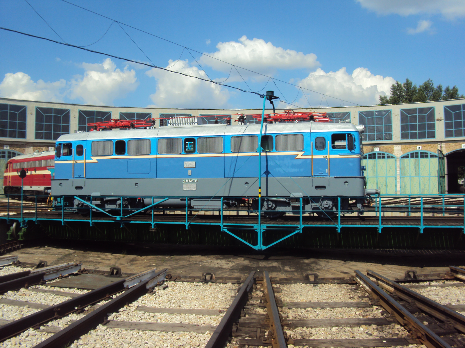 V43 1001 "Szili"