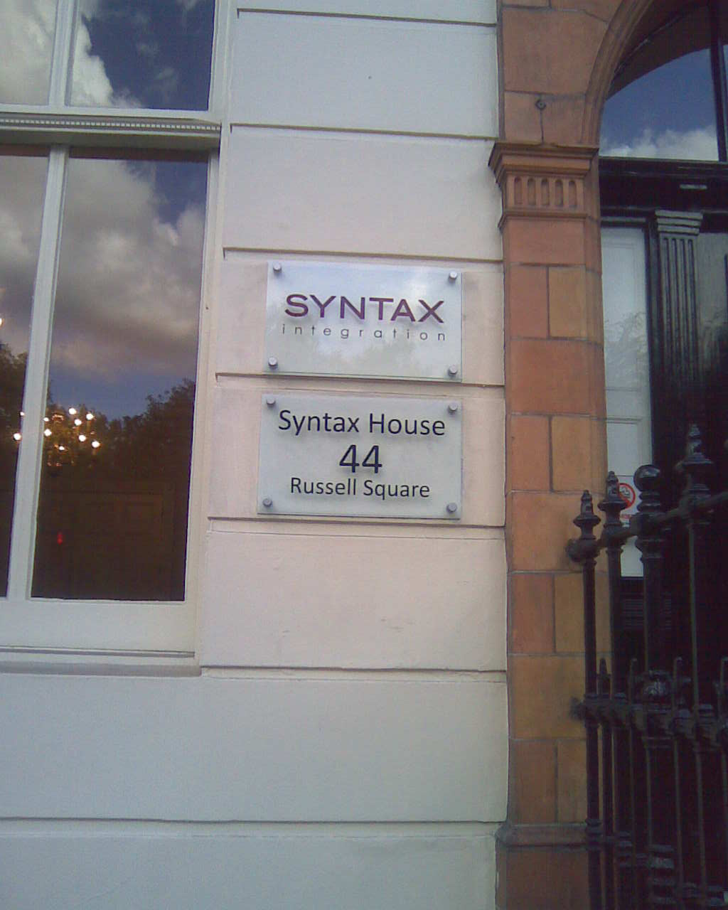 Syntax House