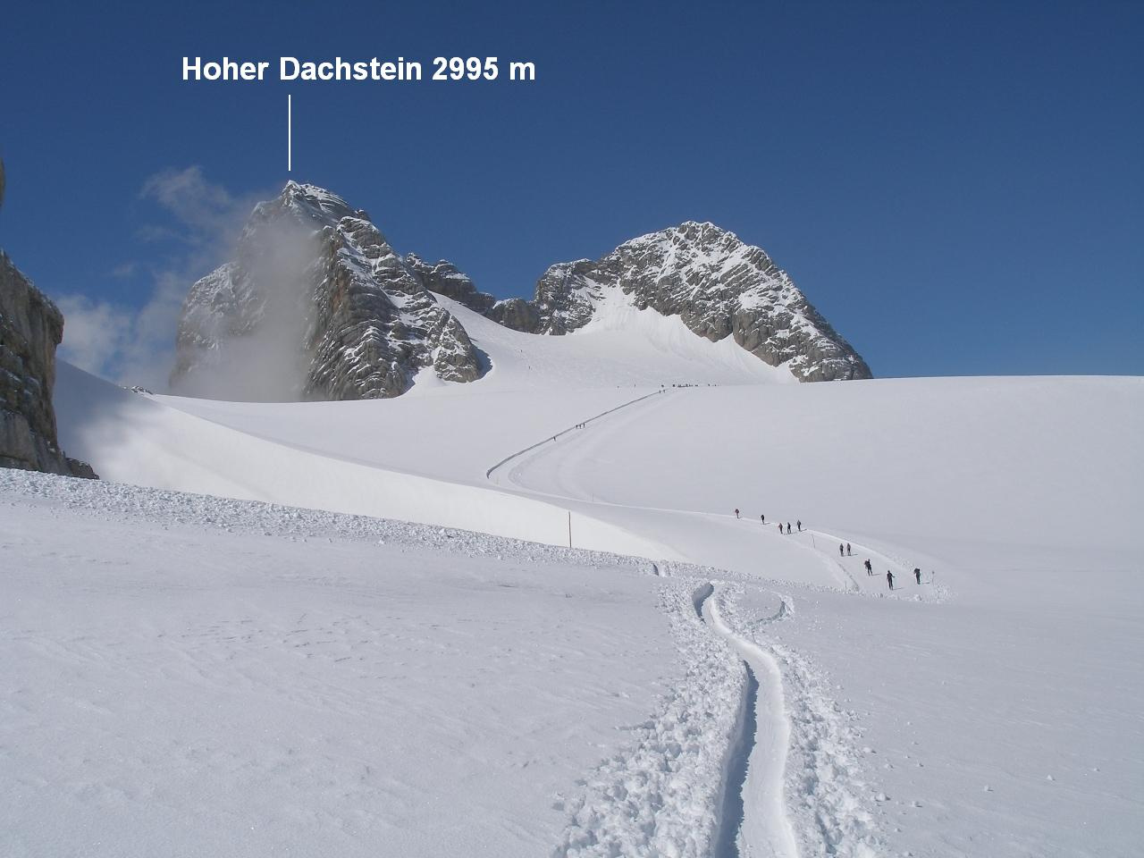 Útban a Hoher Dachstein csúcstömbjéhez.