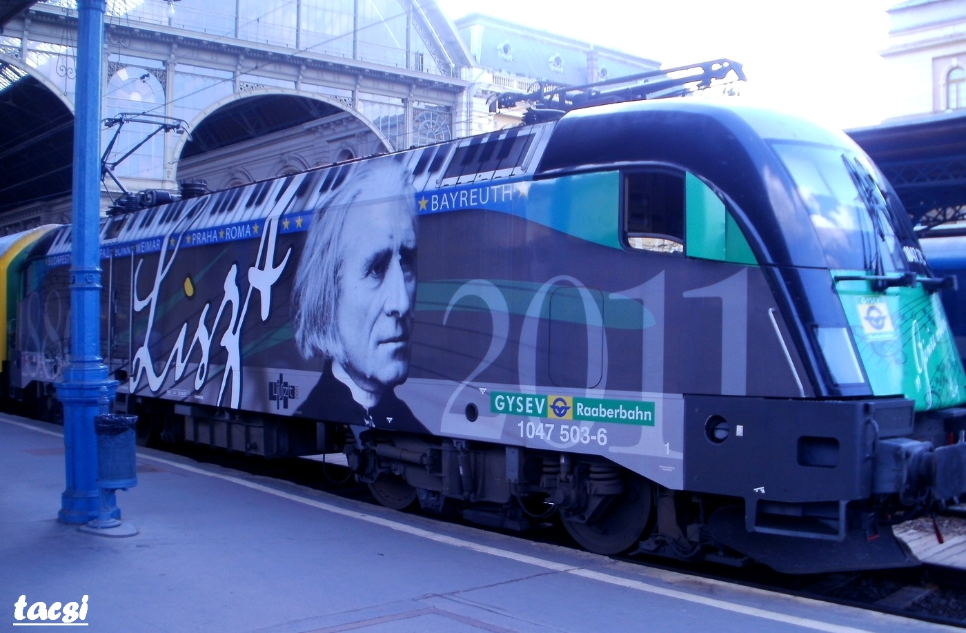 A Liszt Ferenc mozdony a Keleti pályaudvaron