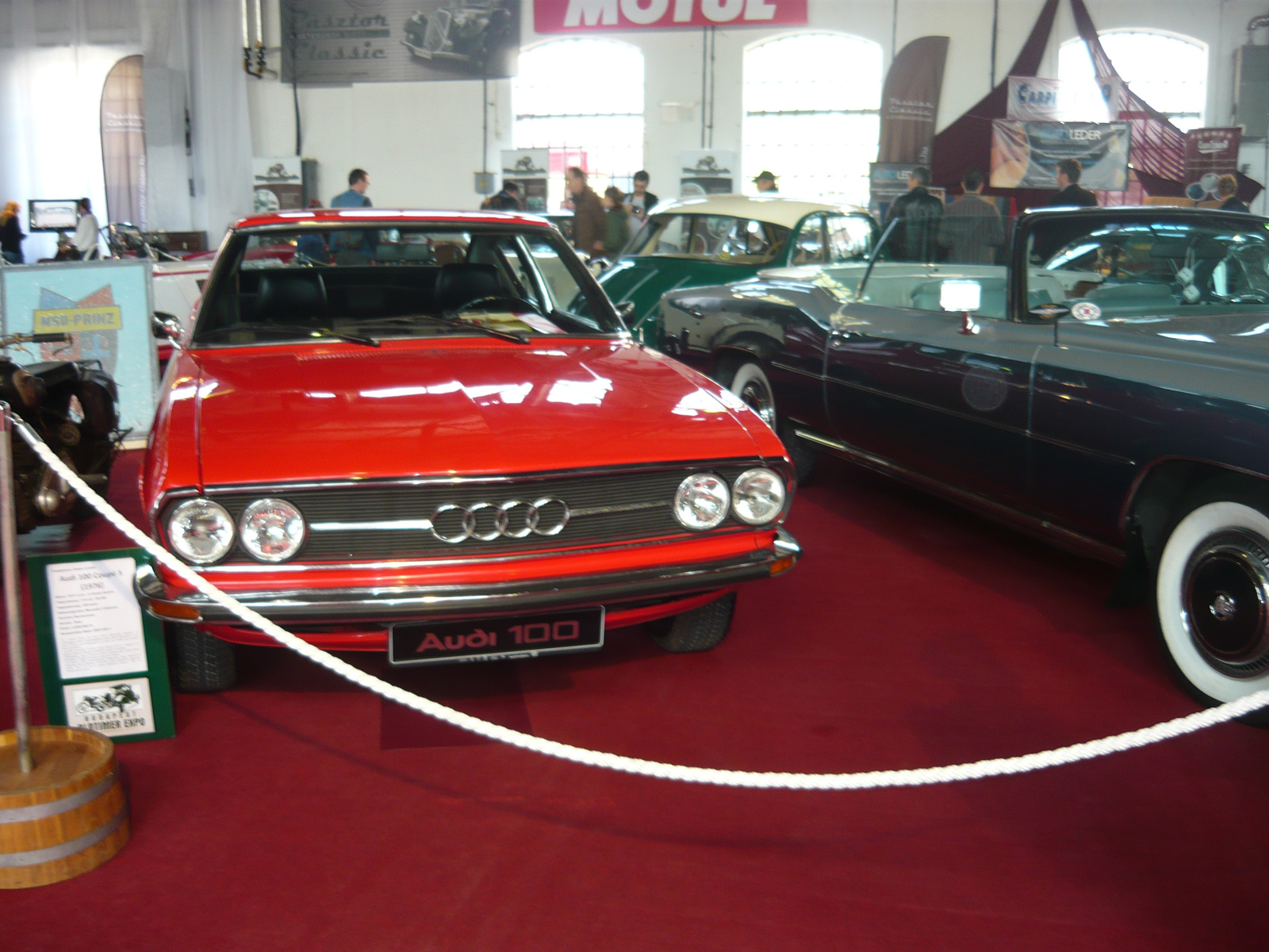 Audi 100