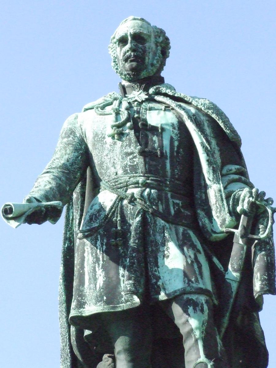 Széchenyi szobor közeli