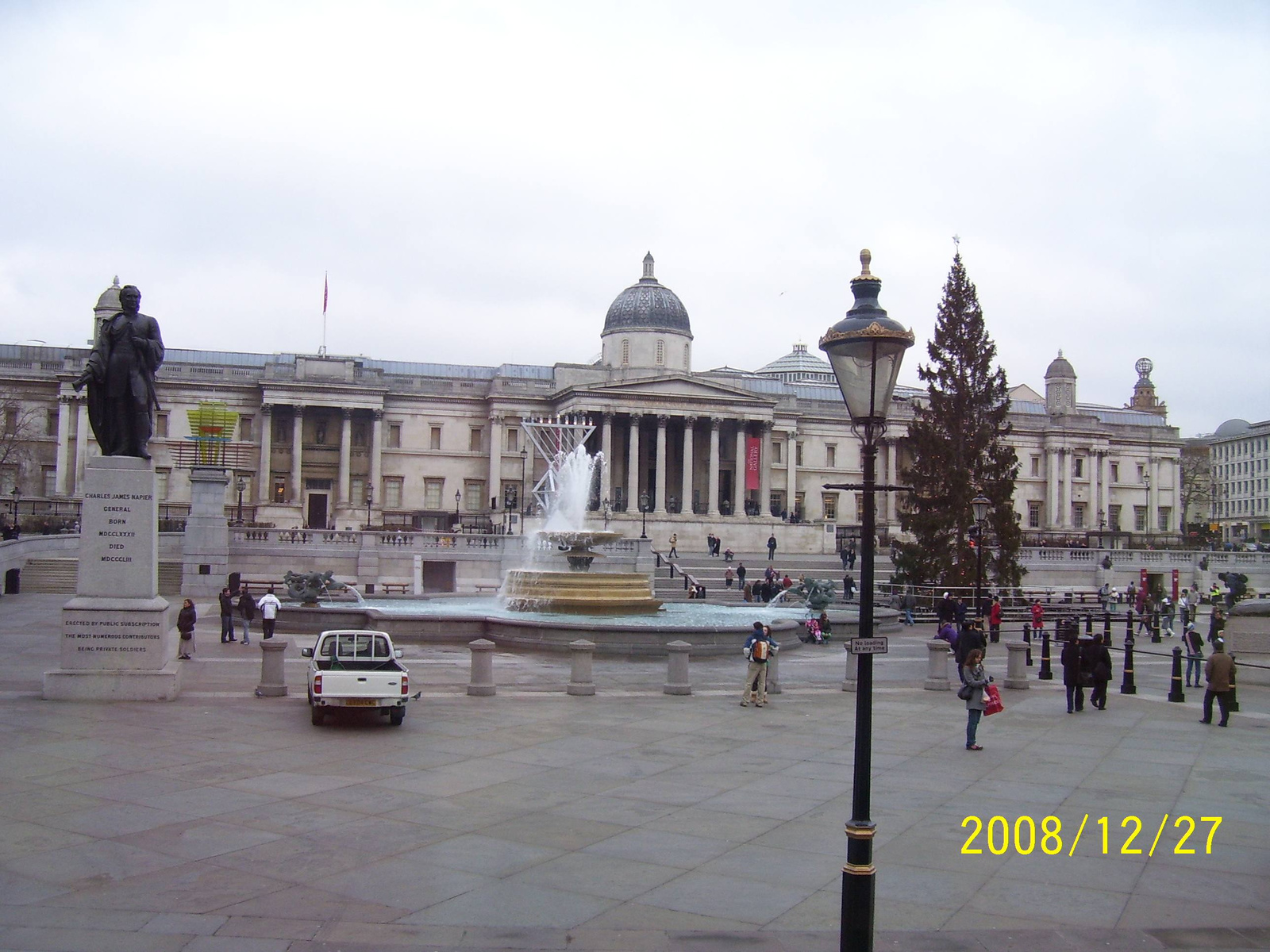 Trafalgar Sq