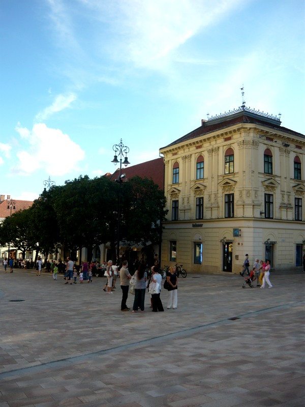 széchenyi tér.pécs.