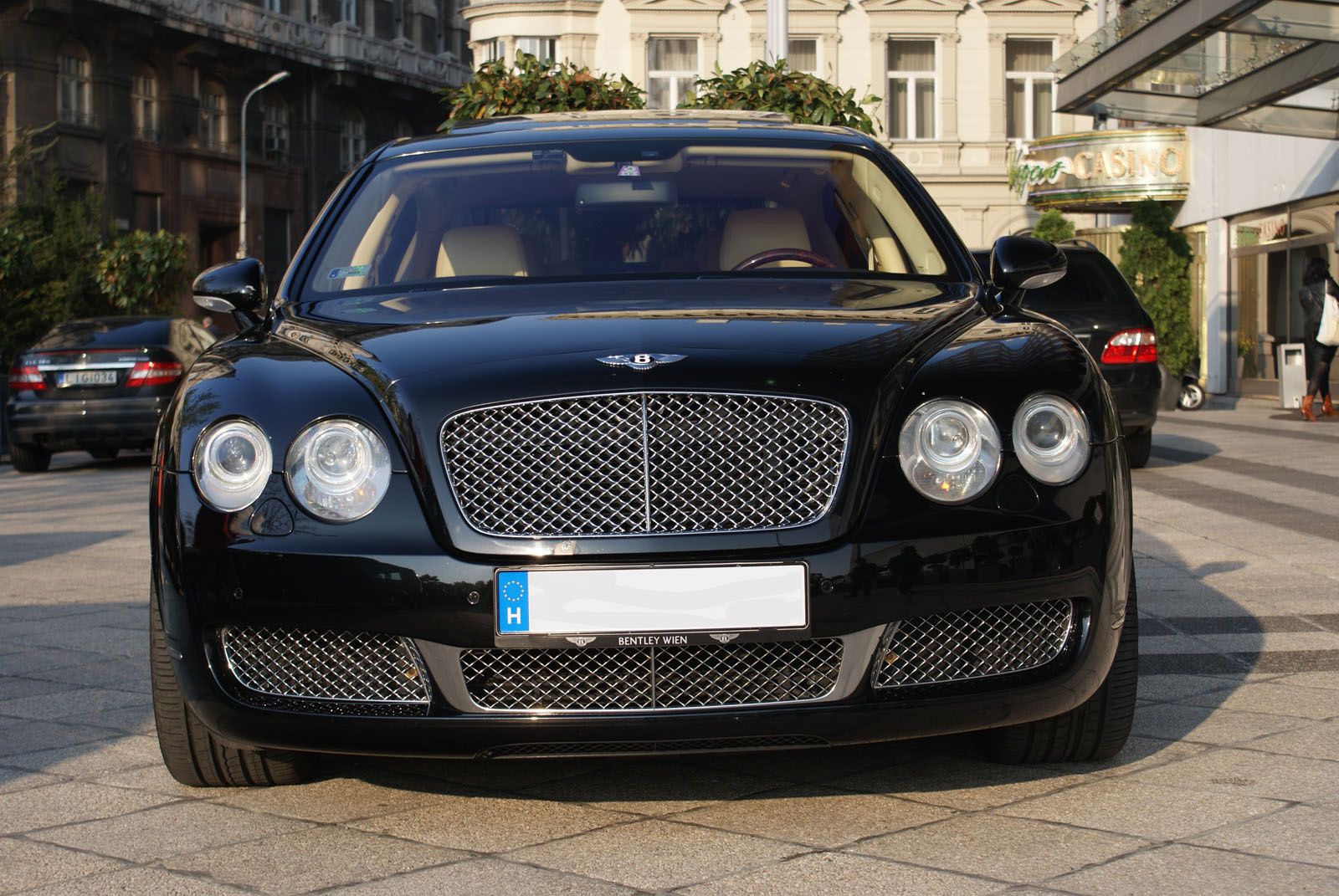 Bantley Continental Flying Spur