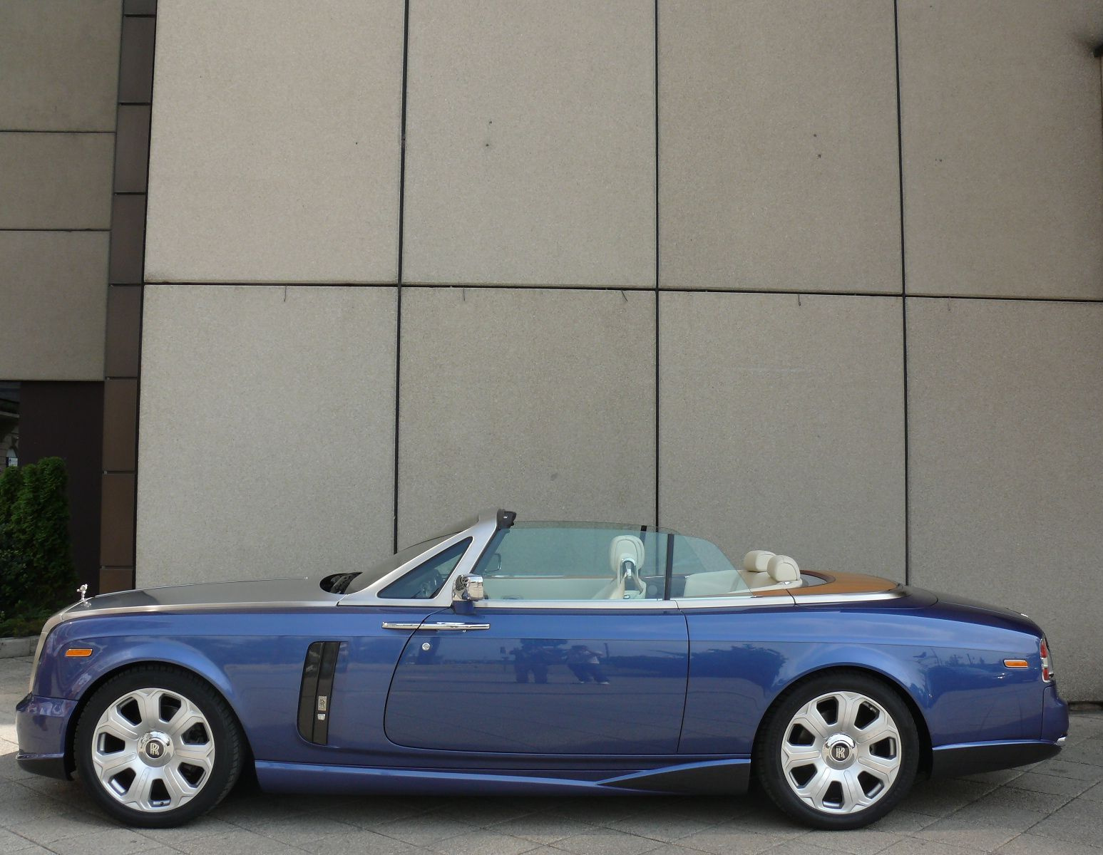 Mansory Bel Air (Rolls Royce Phantom Drophead Coupé)