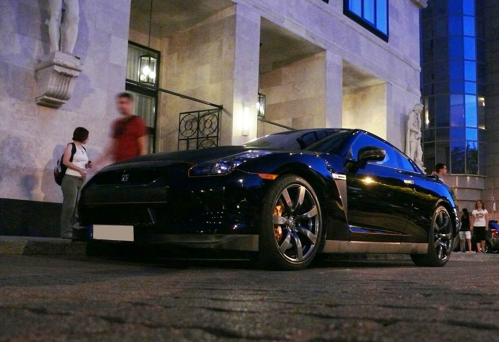 Nissan GT-R