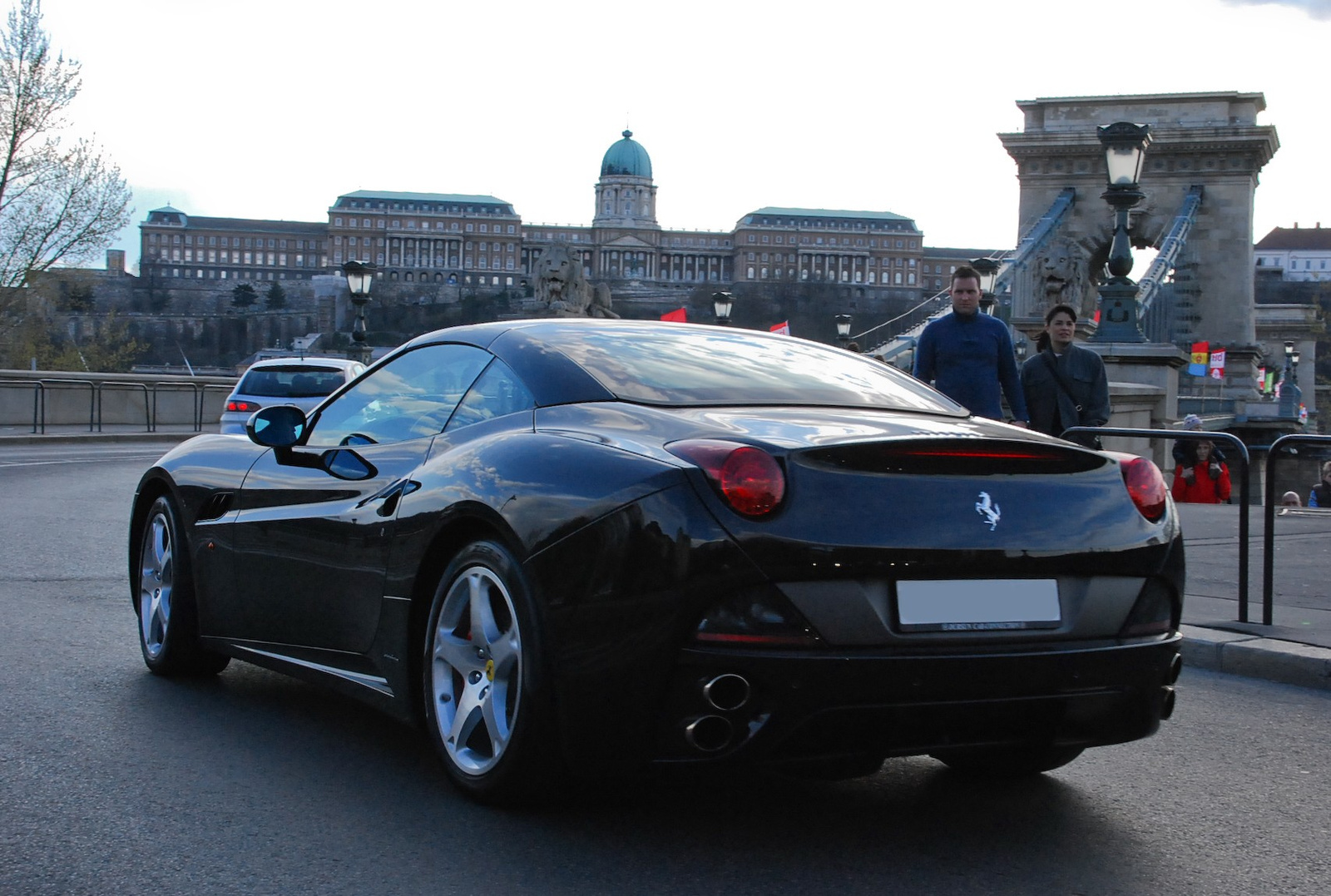 Ferrari California