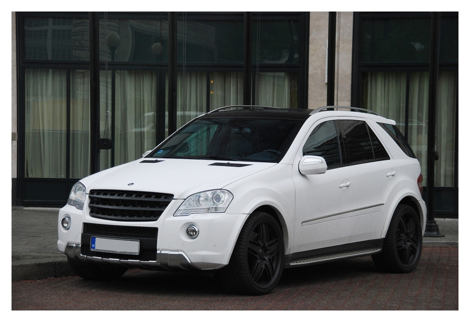 Mercedes ML63 AMG