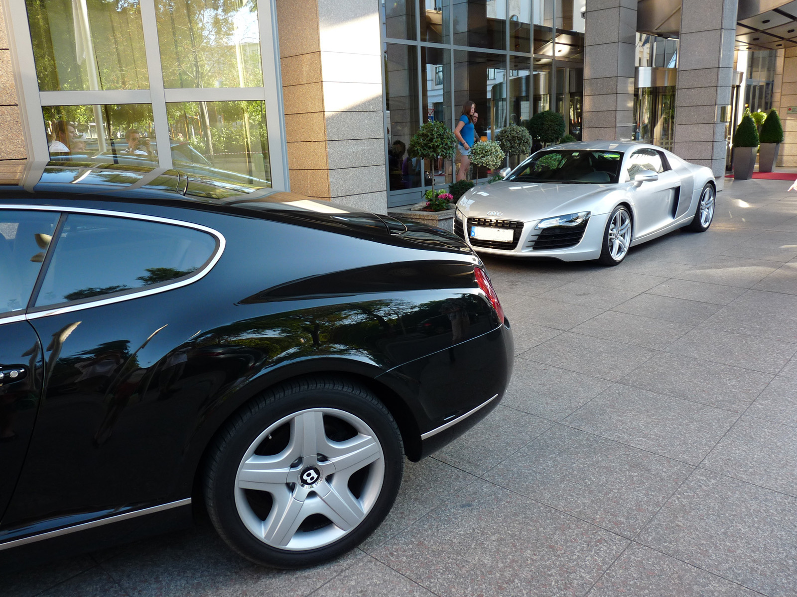 Bentley Continental GT - Audi R8 combo