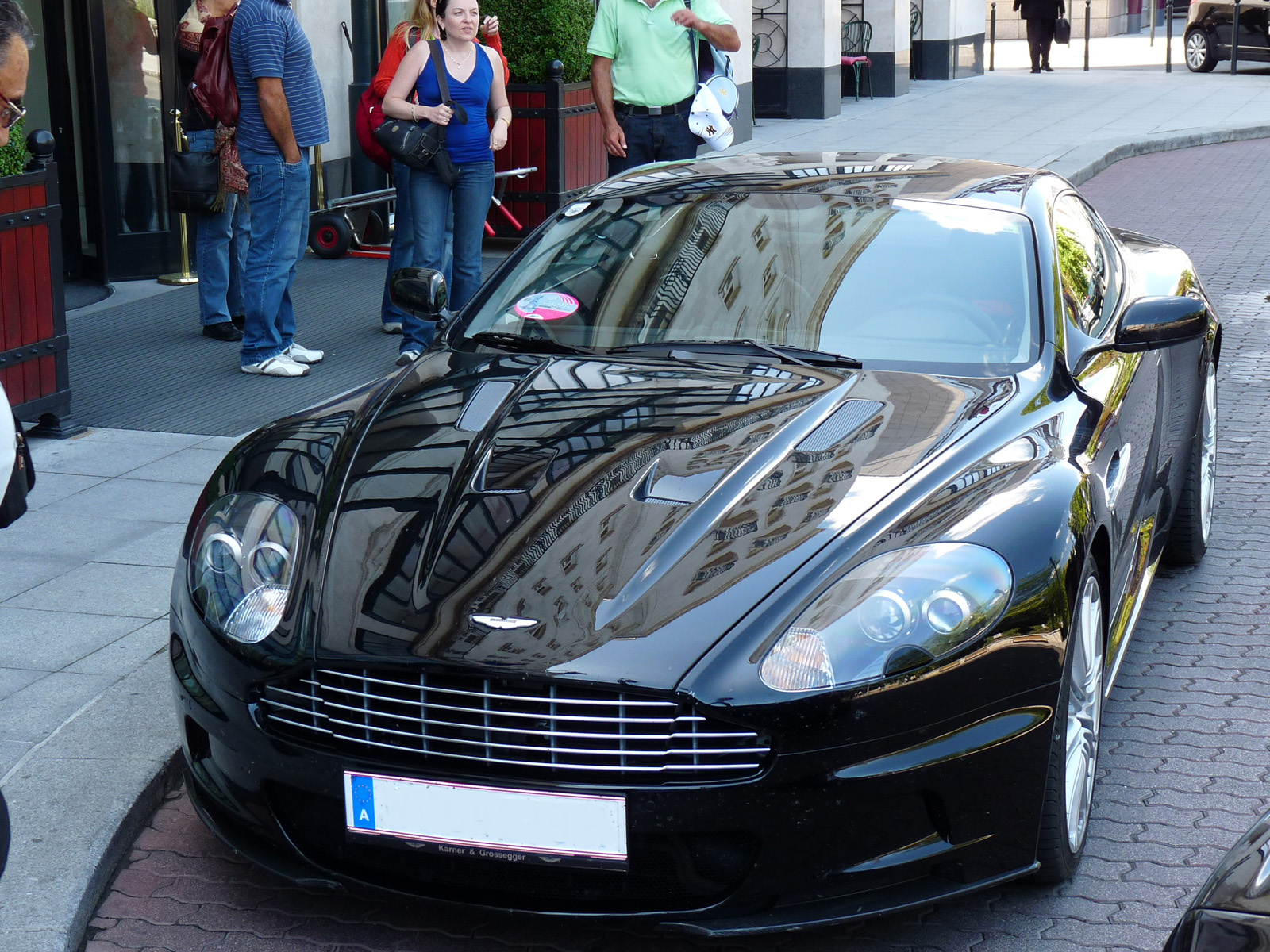 Aston Martin DBS