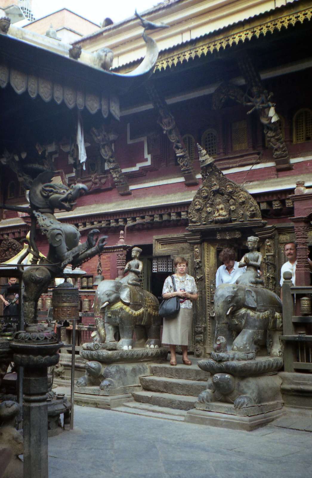 843 Katmandu Buddhista templom
