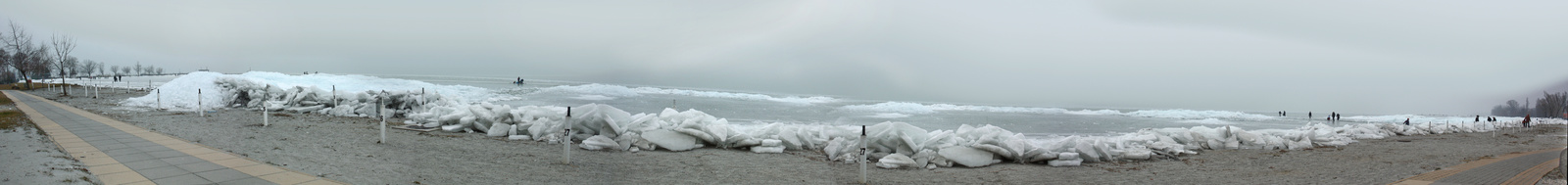 Balatonlelle homokos jeges strand