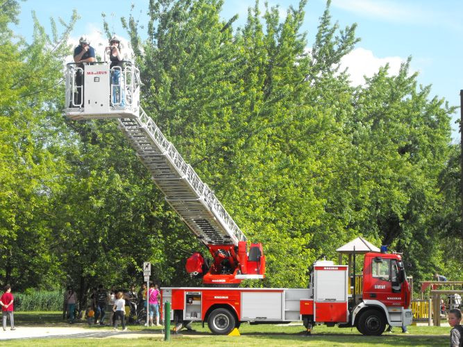 20100529-Sárvár Tűzoltómajális és gyermeknap 286