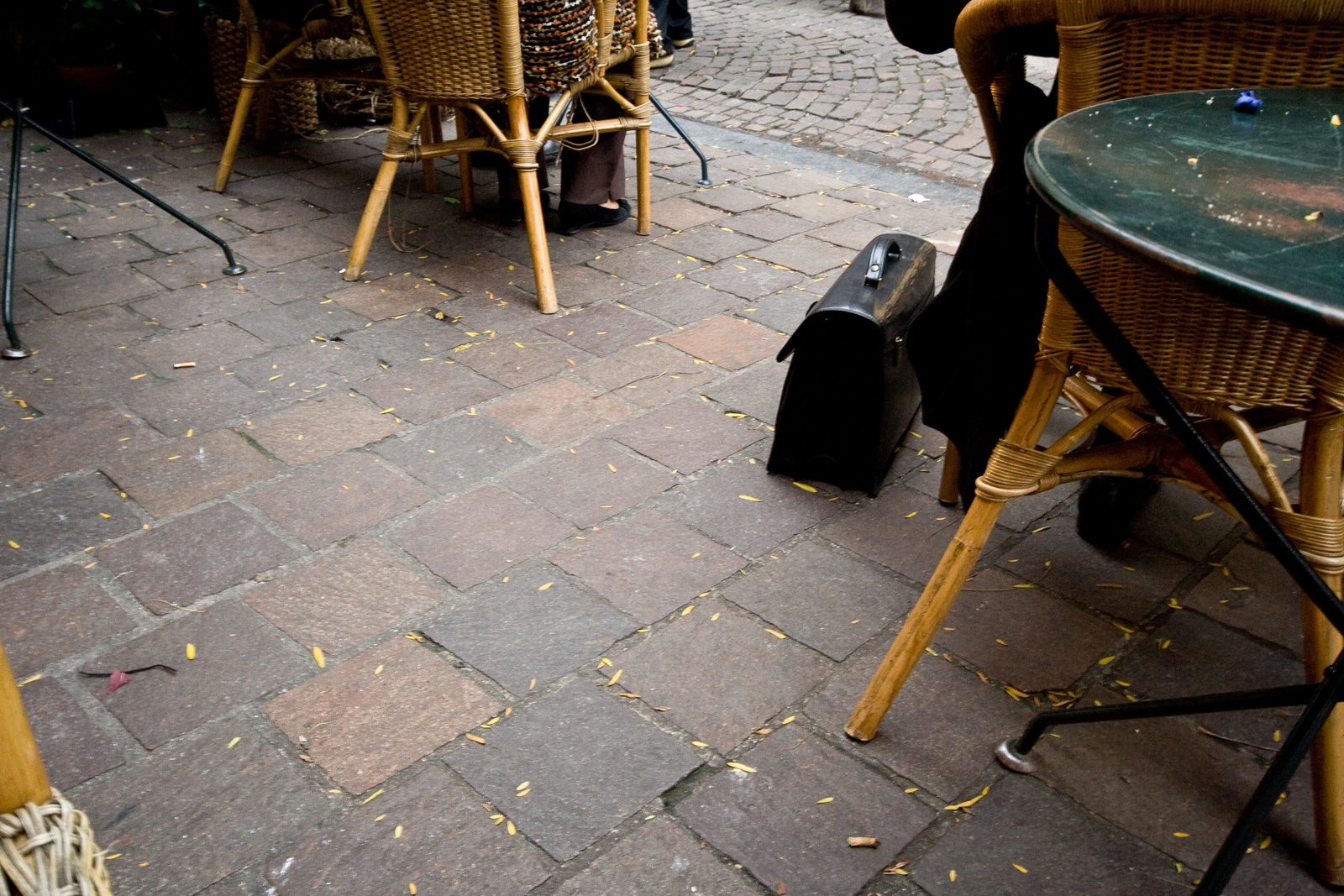 Egy ghenti kávézó terasza