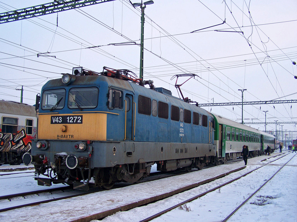 V43 - 1272 Kiskunhalas (2010.12.29).