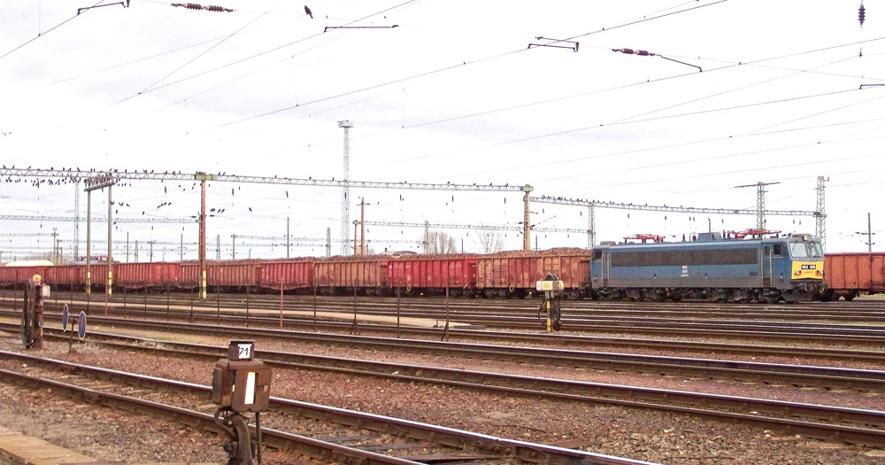 V63 - 009 Dombóvár (2010.12.09).