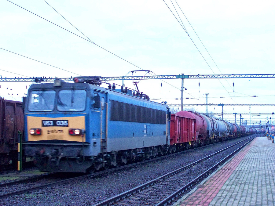 V63 - 036 Dombóvár (2010.11.23).