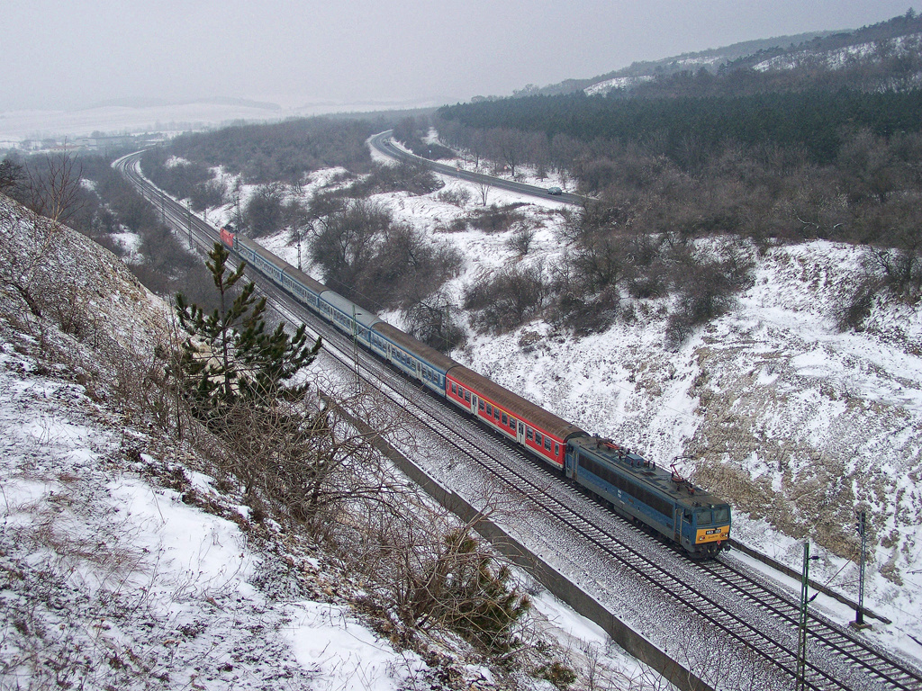 V63 - 152 Szár (2010.12.30)..