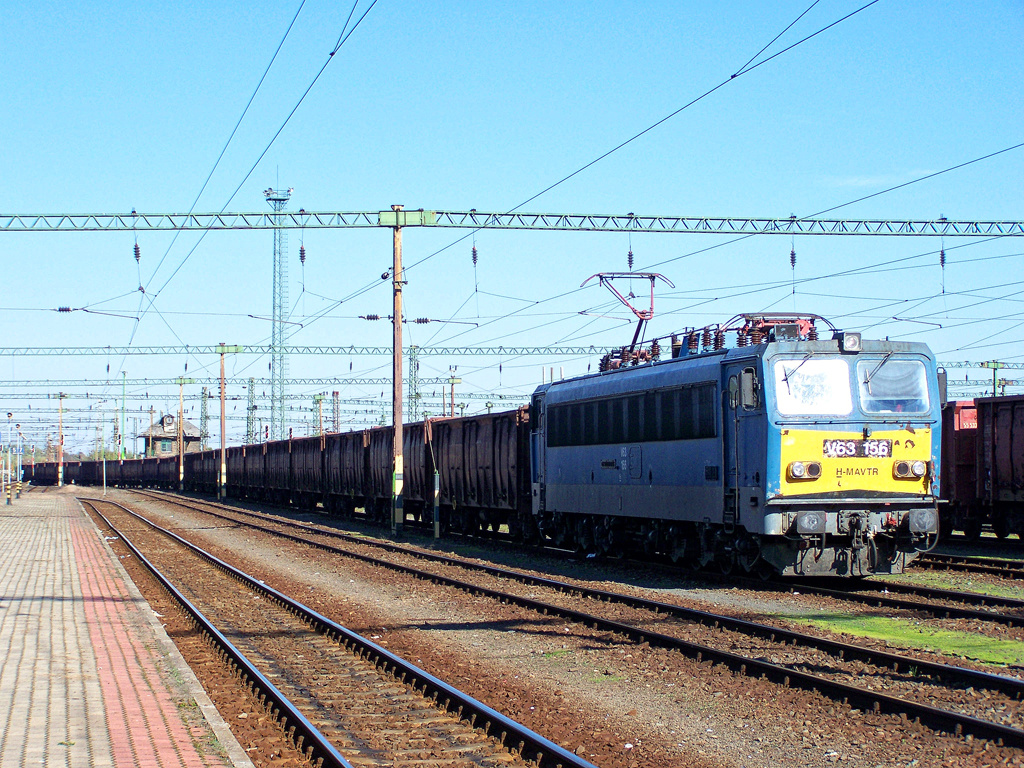 V63 - 156 Dombóvár (2010.10.22).