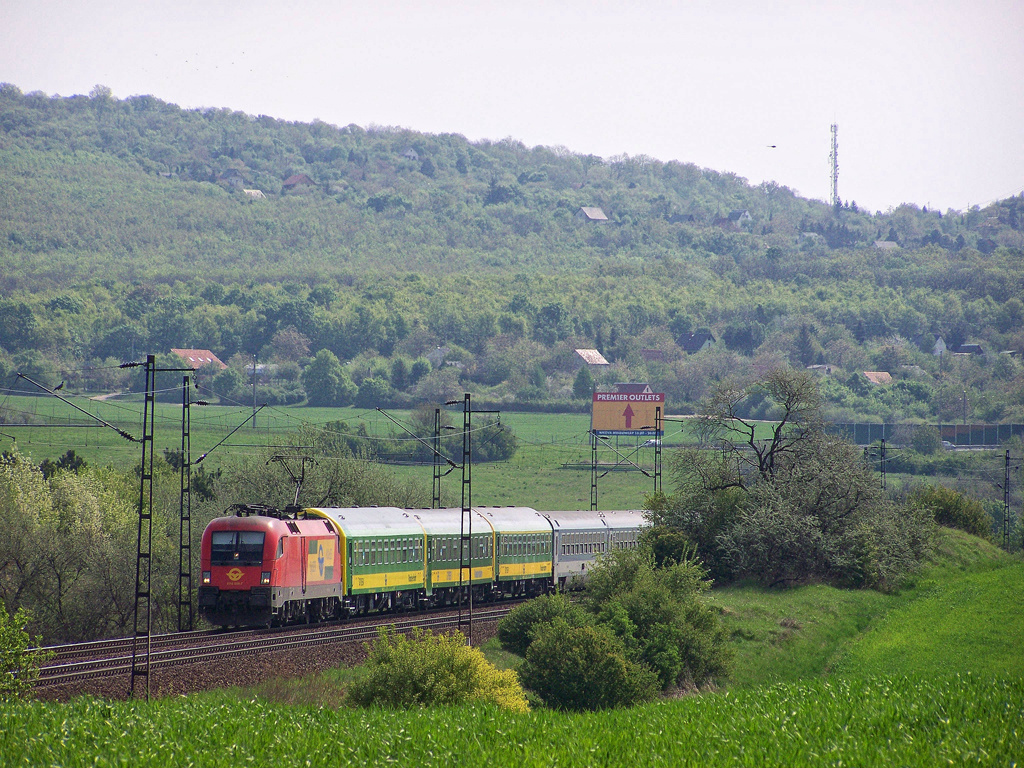 1116 058 - 7 Biatorbágy (2011.04.23)01