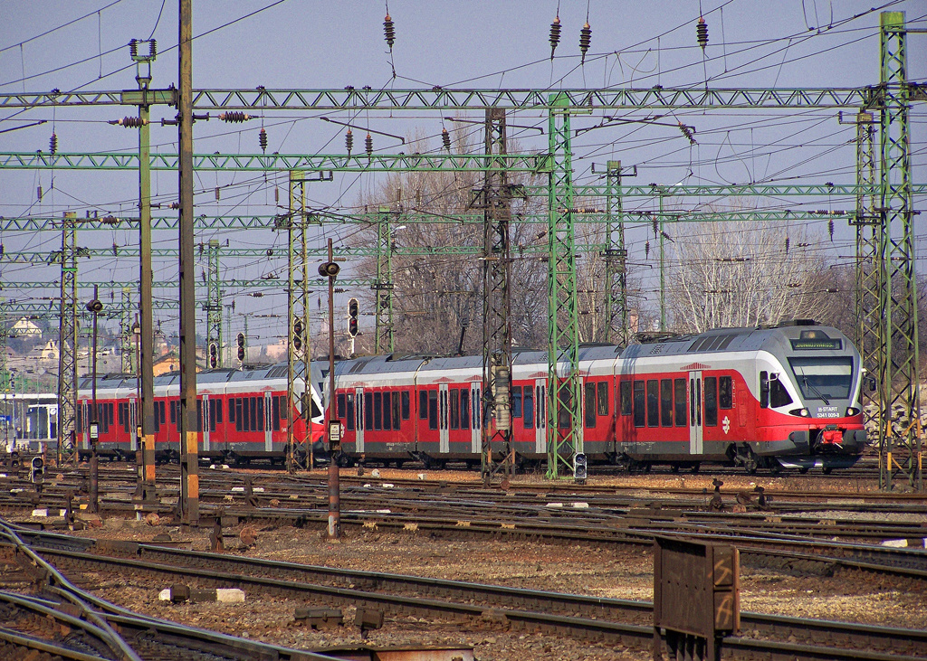 5341 009 - 8 Kelenföld (2011.03.12)