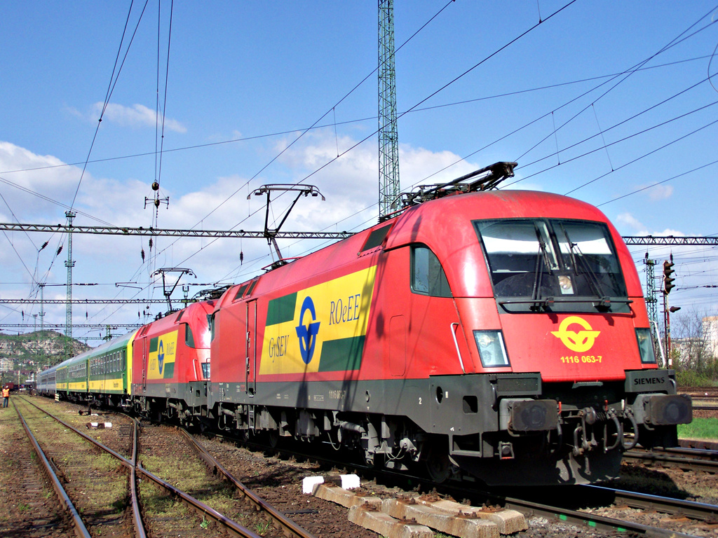 1116 063 - 7 + 1116 064 - 5 Kelenföld (2011.04.08).