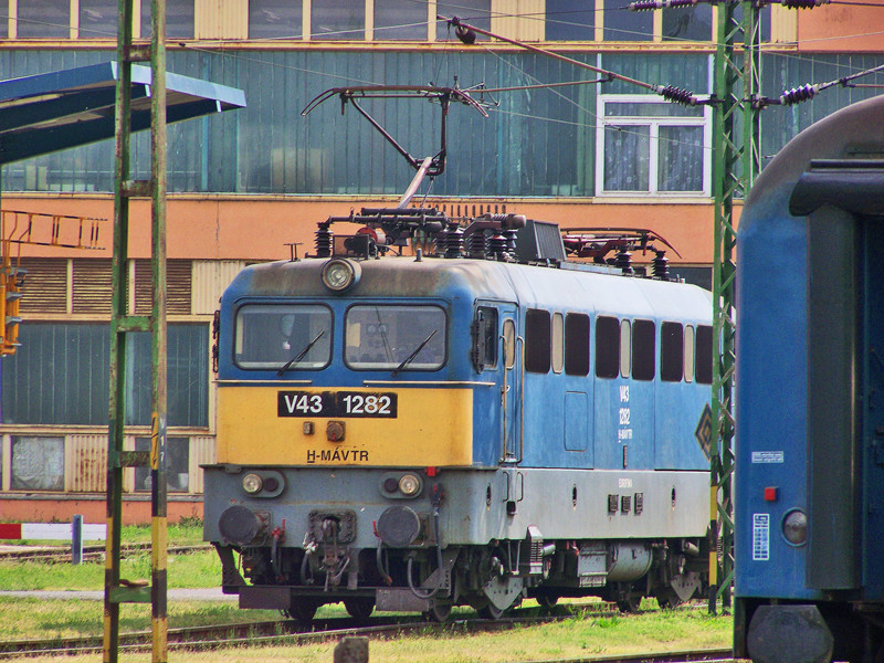 V43 - 1282 Dombóvár (2010.05.10).