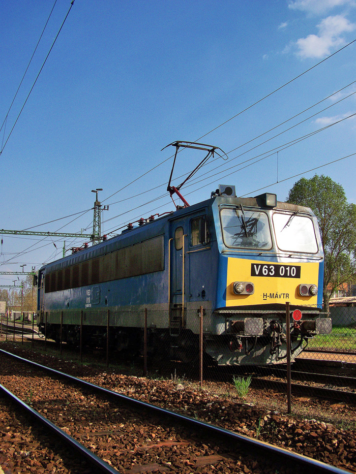 V63 - 010 Dombóvár - Alsó (2010.04.20)02