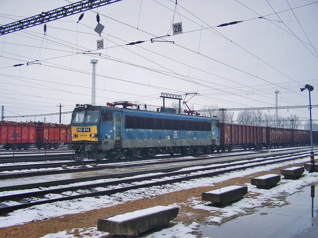 V63 - 014 Dombóvár (2010.01.08).