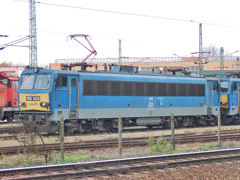 V63 - 023 Dombóvár (2009.12.13).