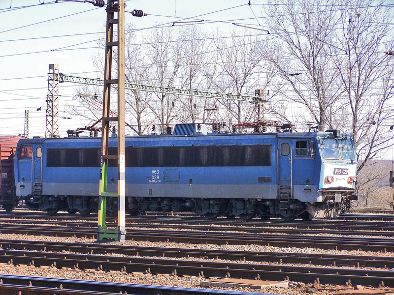 V63 - 029 Dombóvár (2010.03.05).