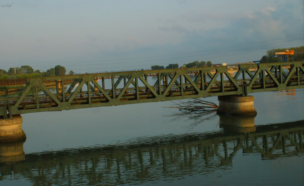 green bridge