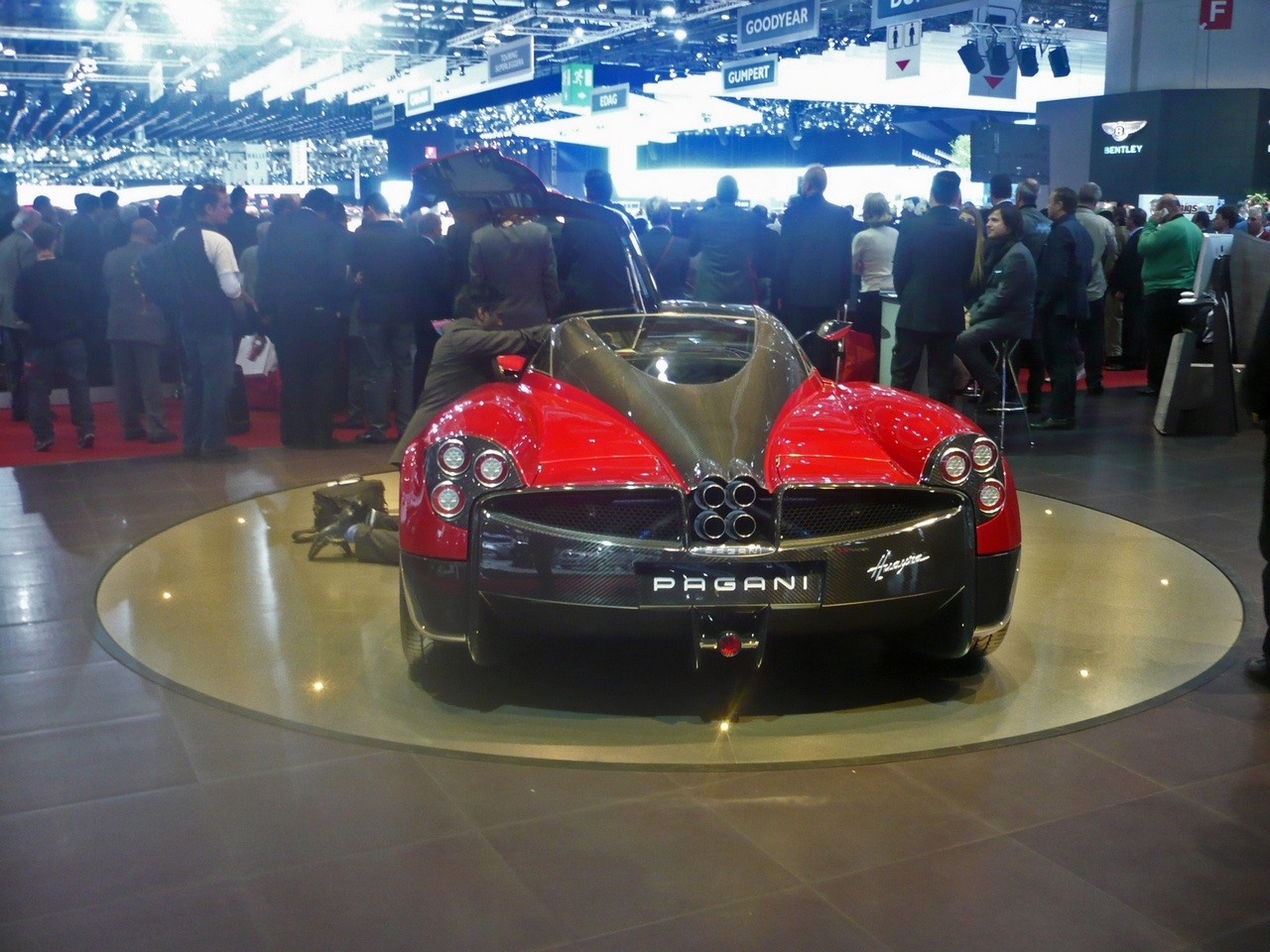 2011 03 GENF-AUTOSALON 501