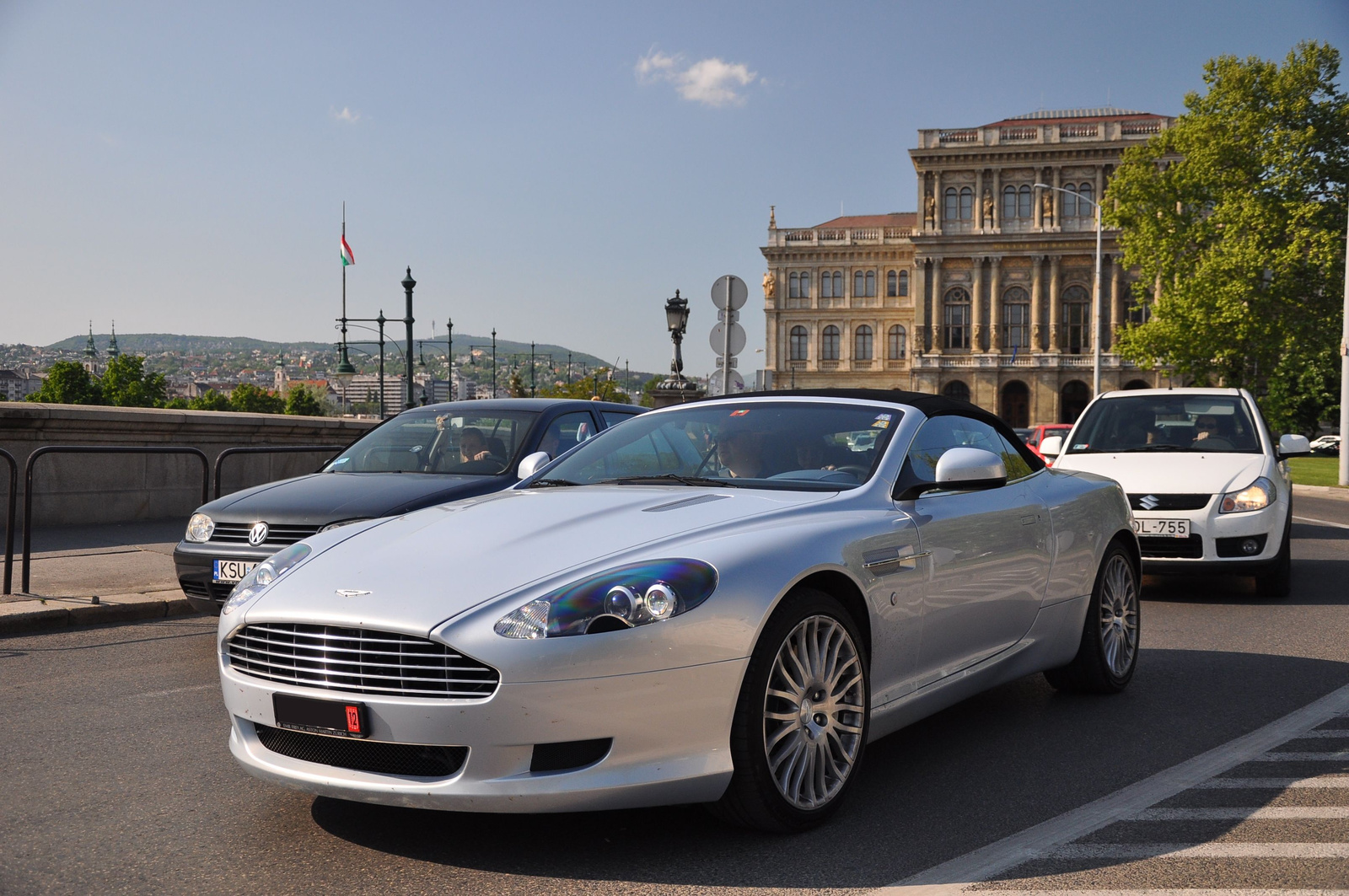 Aston Martin DB9 Volante 096