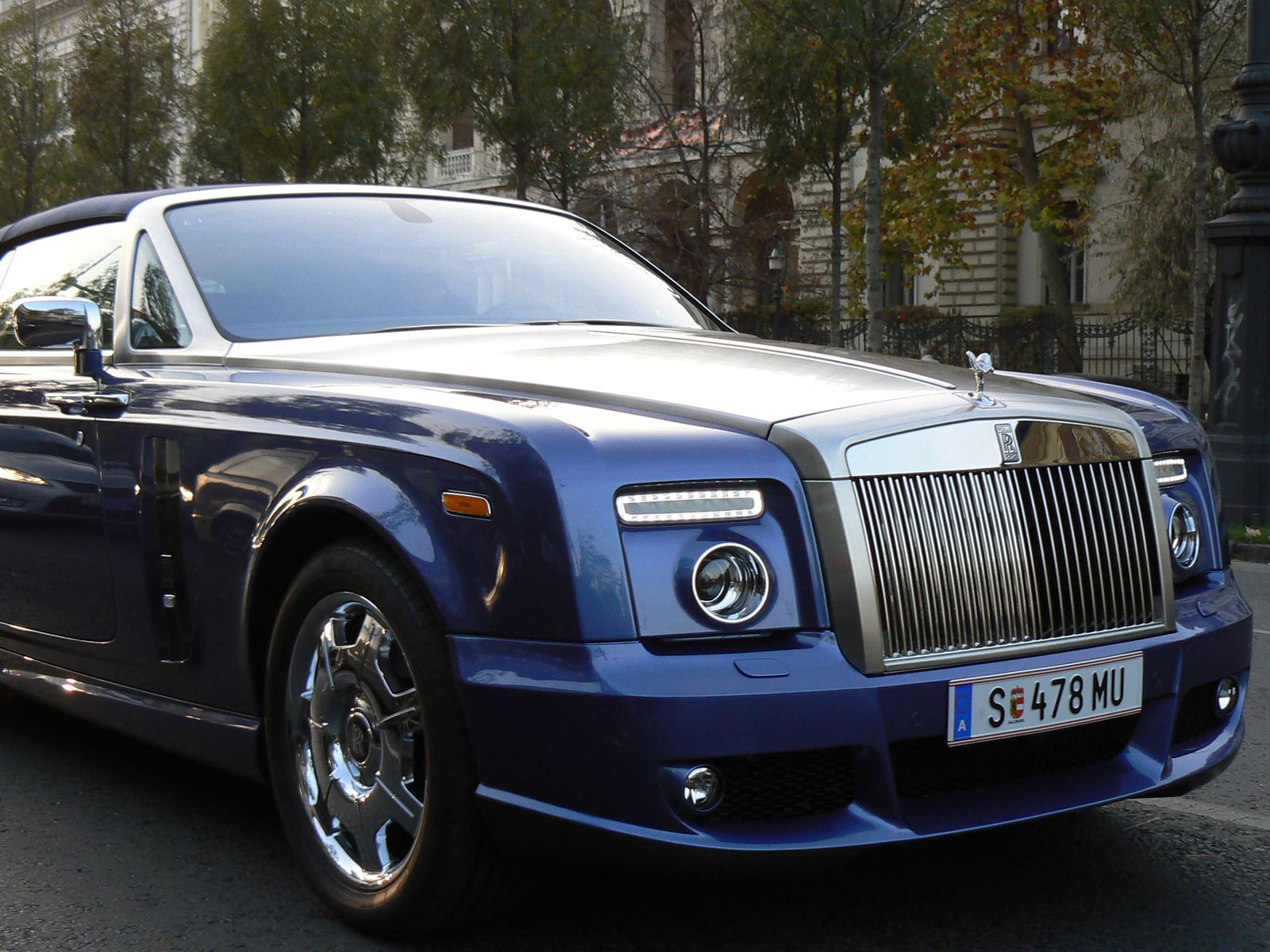 Rolls-Royce Drophead Coupe 006 (Mansory Bel Air)