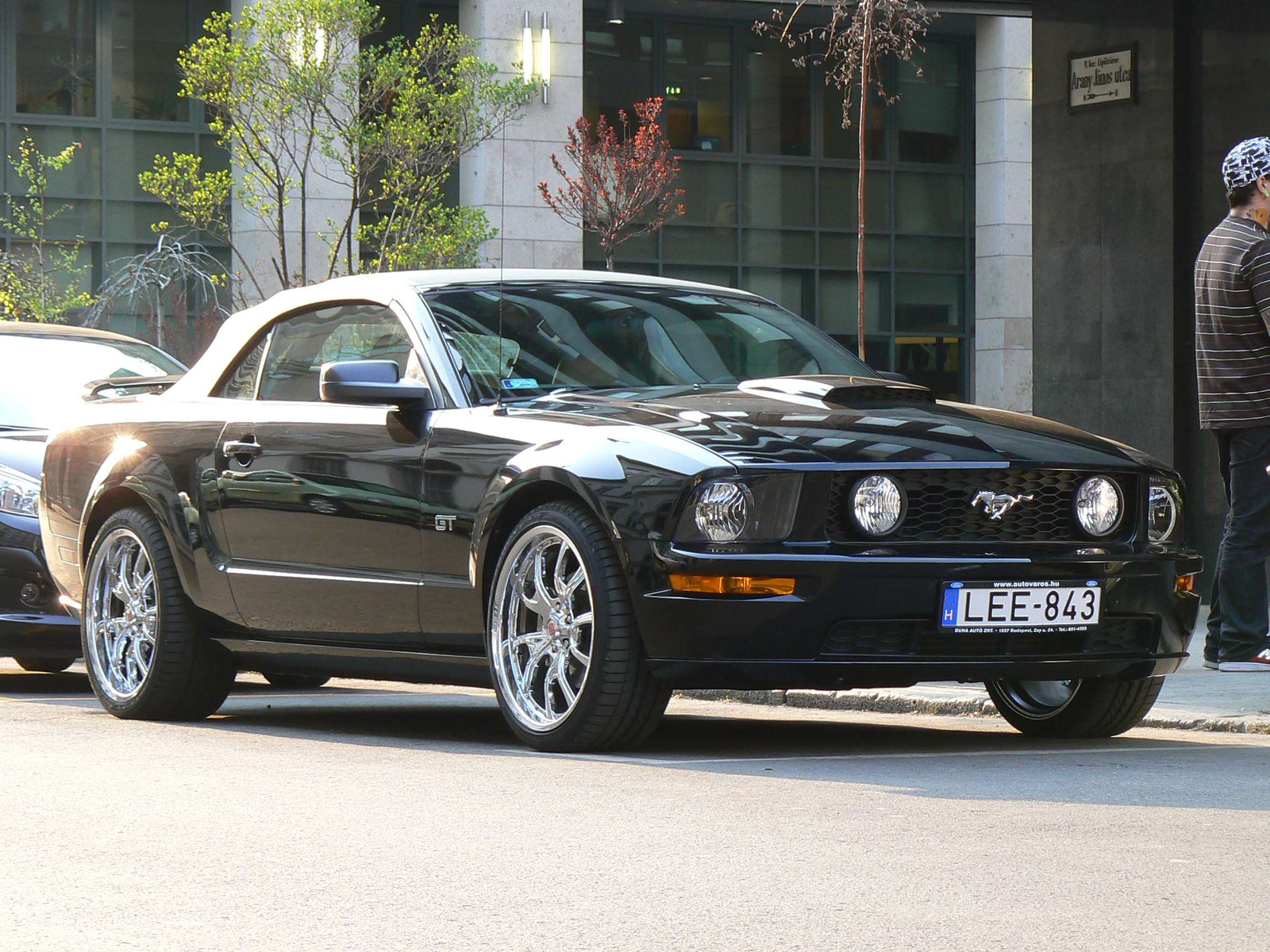 Ford Mustang Convertible 001