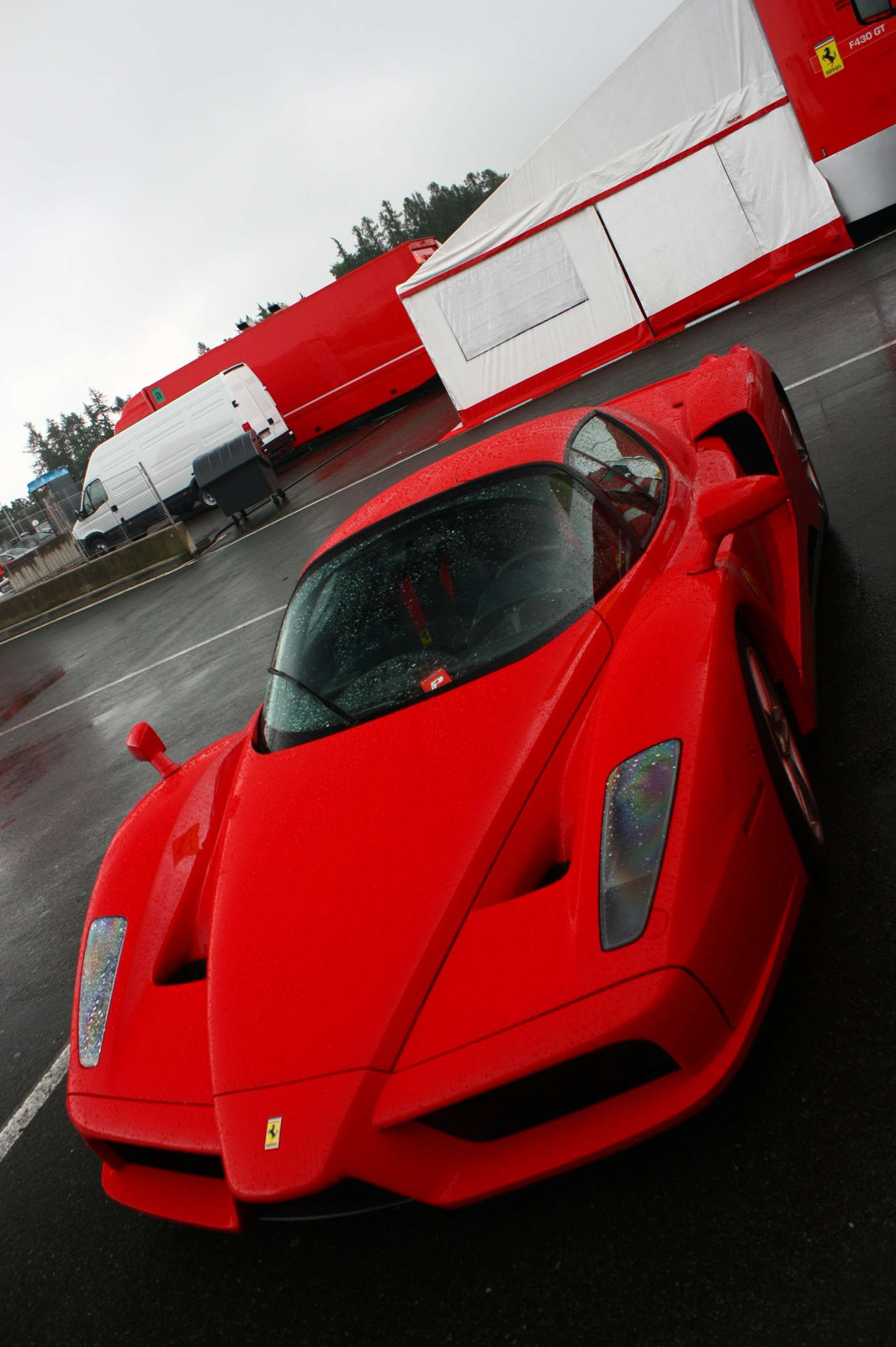 Ferrari Enzo