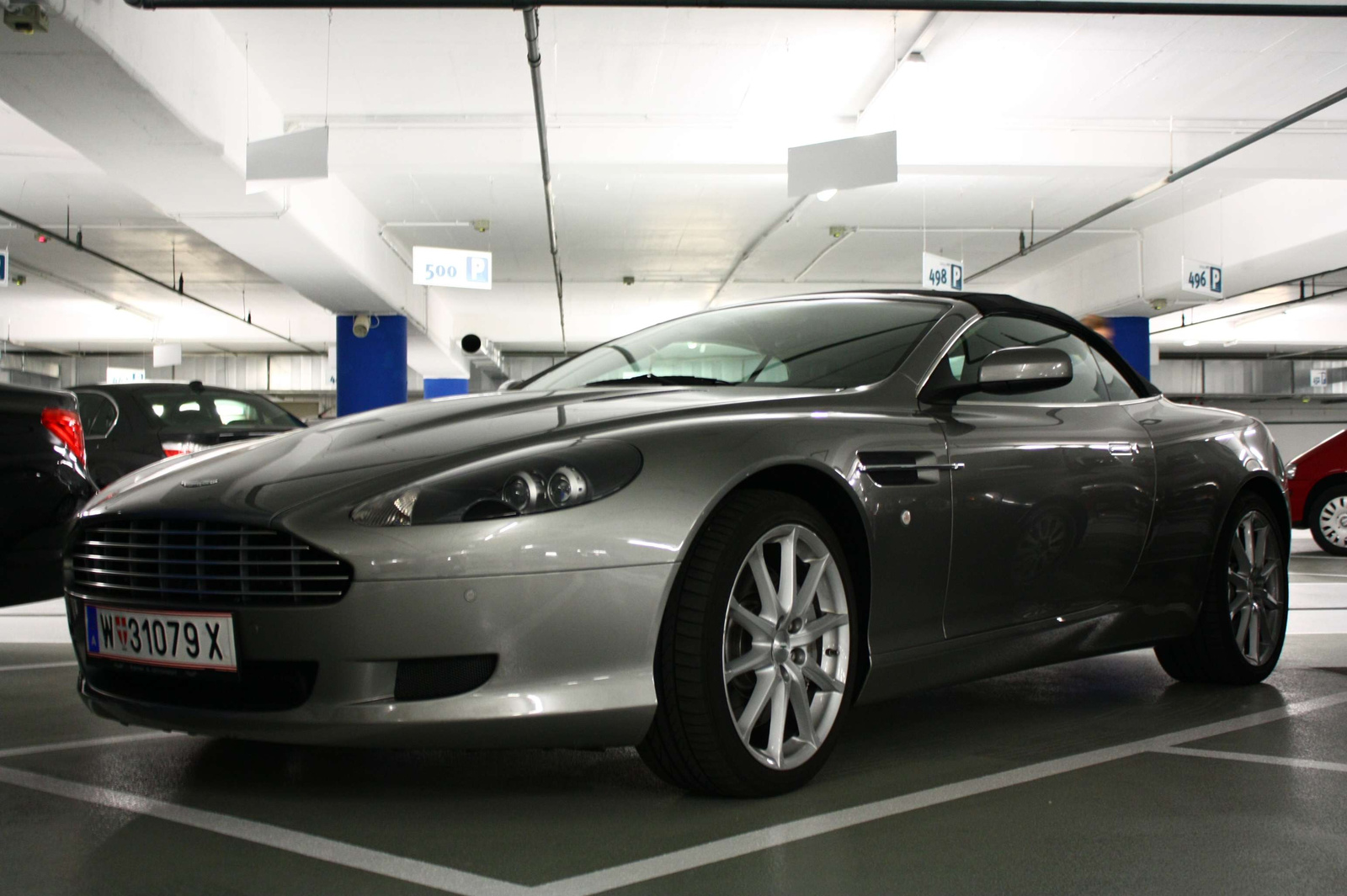 Aston Martin DB9 Volante