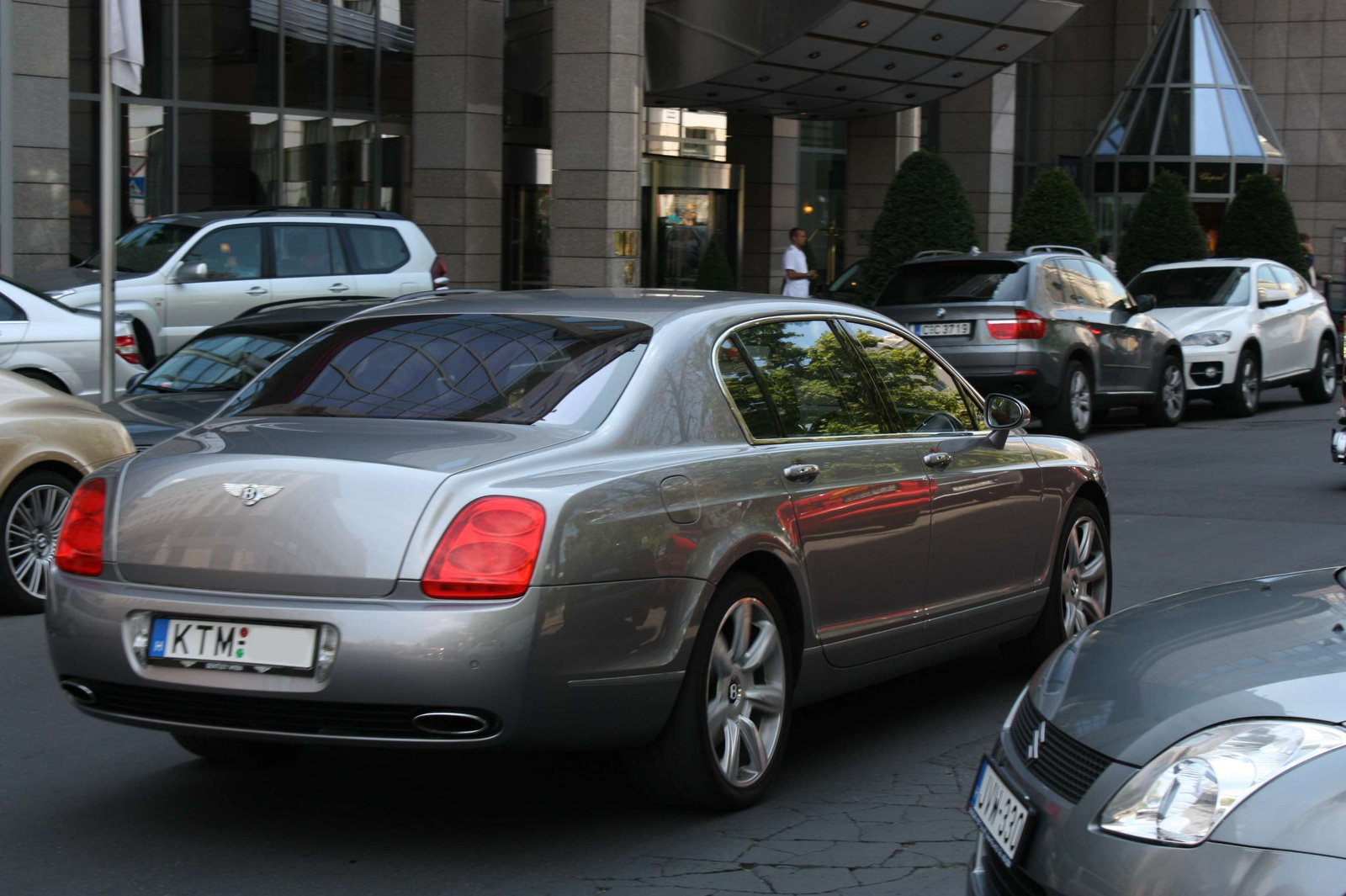 Bentley Continental Flying Spur 053