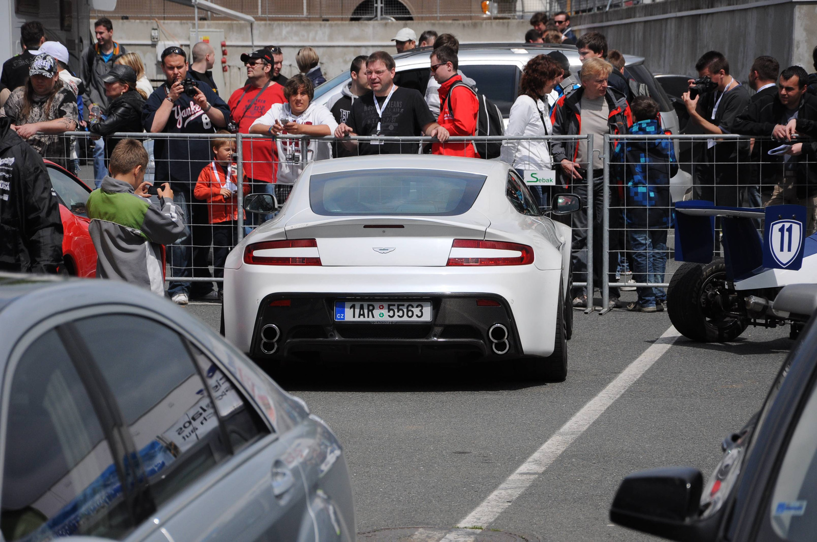 Aston Martin V8 Vantage Mansory