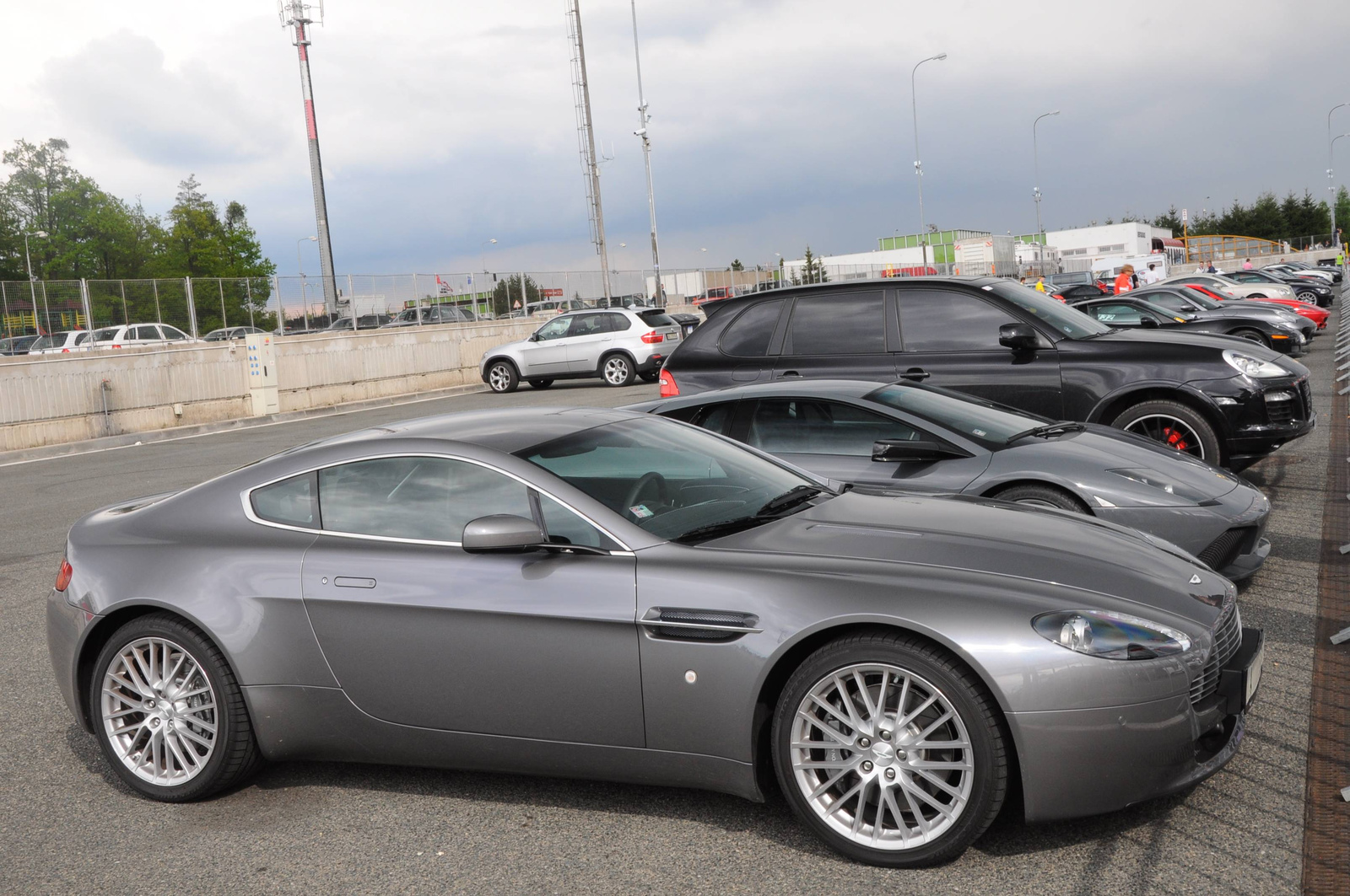 Aston Martin V8 Vantage