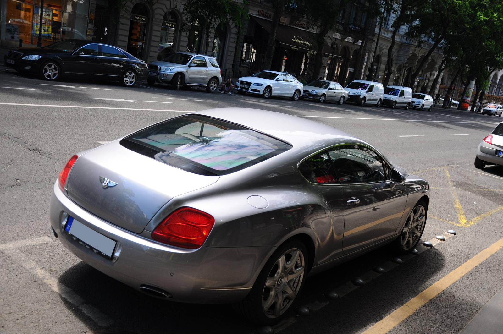 Bentley Continental GT 236