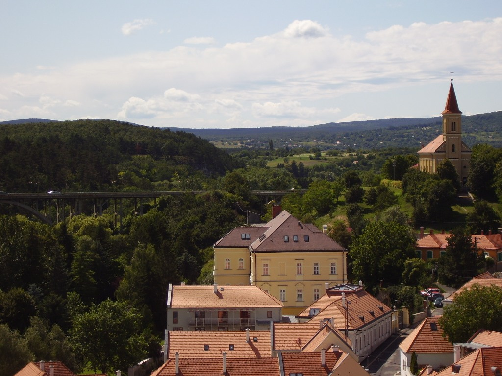 Viadukt és látkép