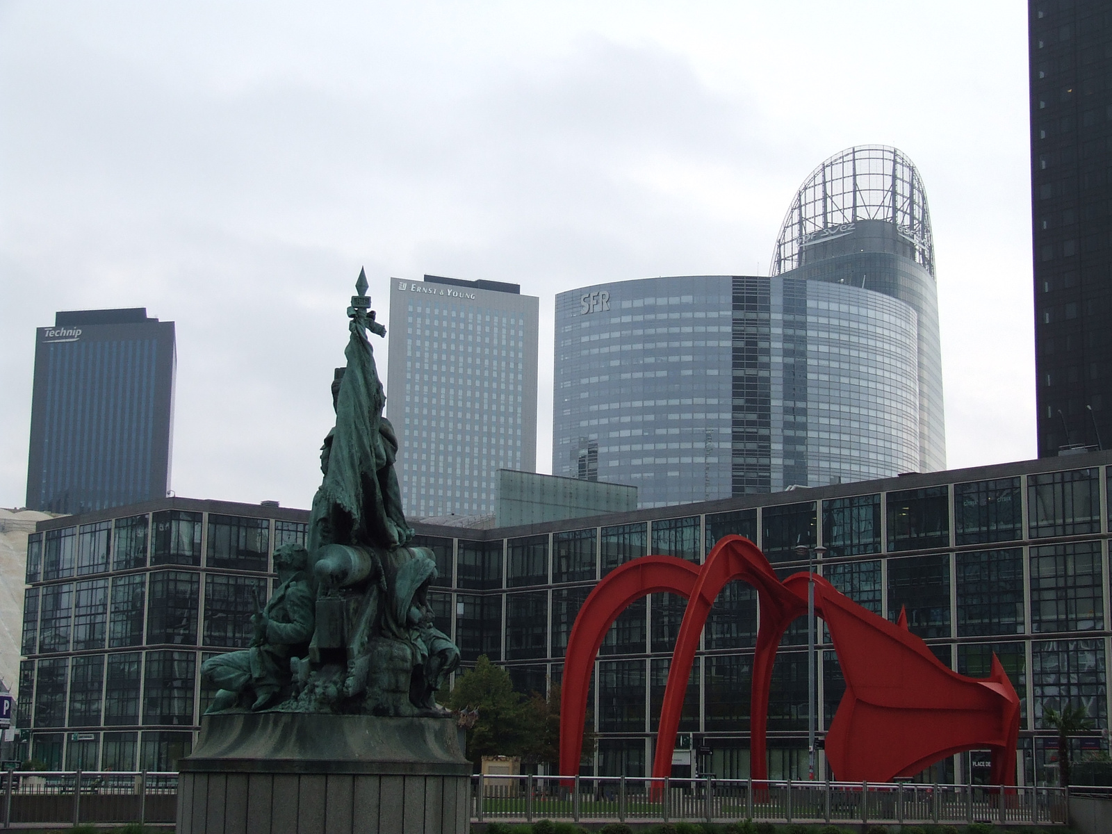 8. nap Défense