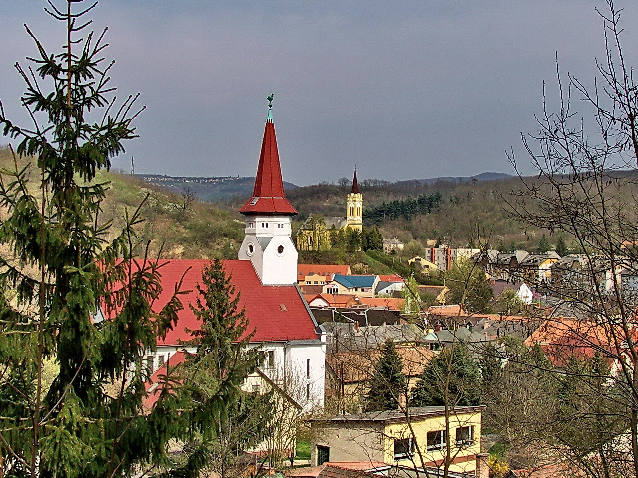 Salgótarján óváros, toronyiránt