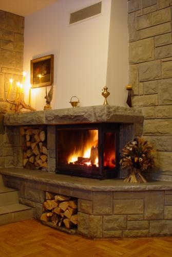 Romantic FireplacePicnicTwo