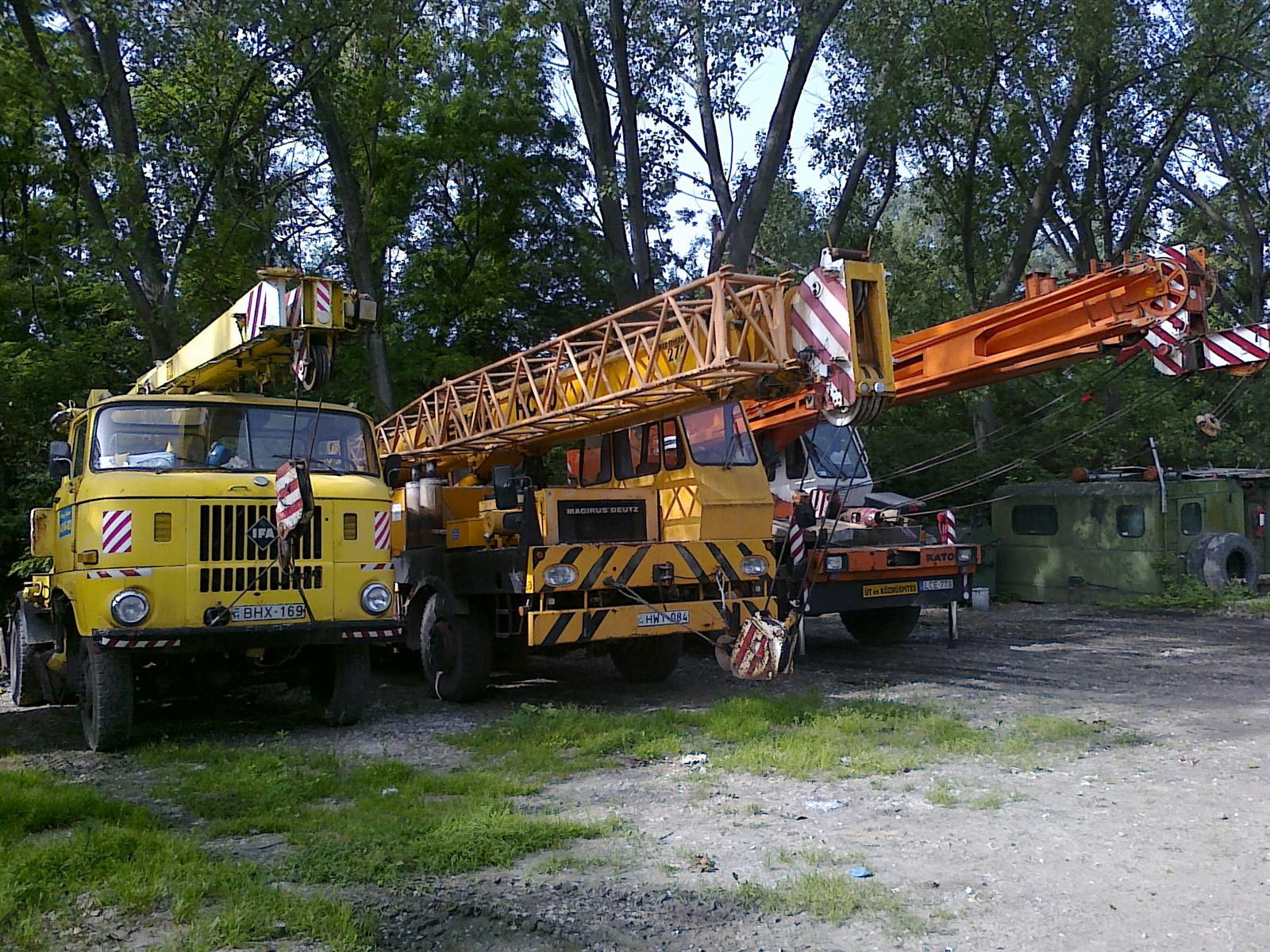 ADK-70, DEMAG HC70, KATO KR-250