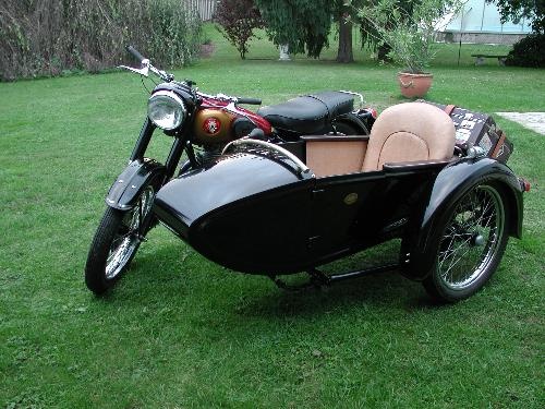 bsa.m33-sidecar